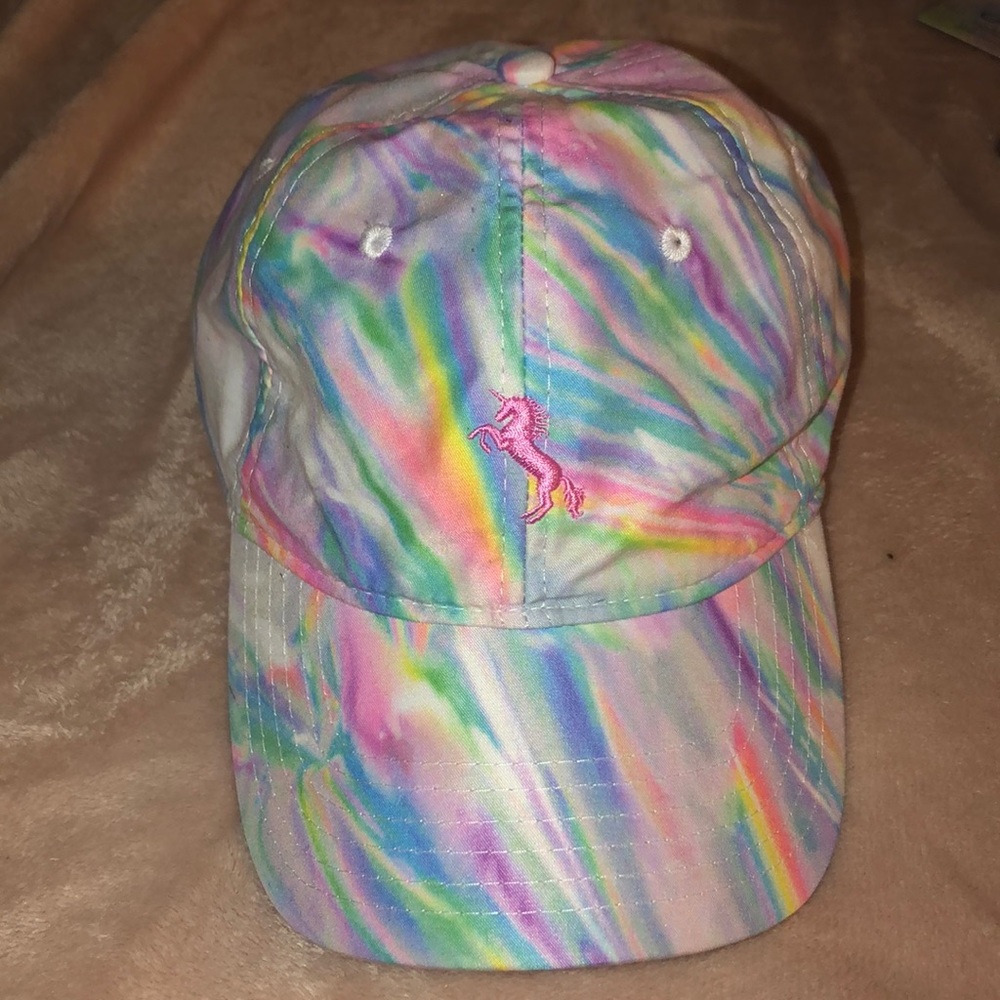 🔥HOT TOPIC HAT 🔥